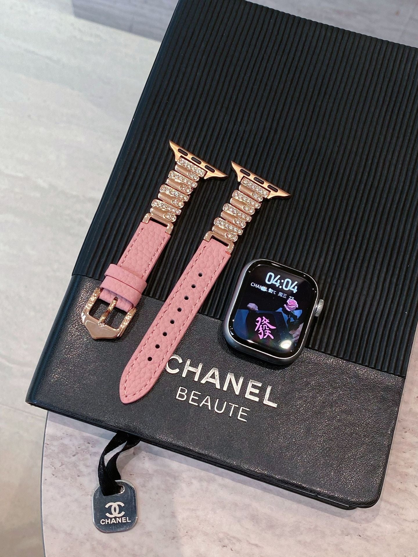 Irregular Rhinestone Embellished Leather Strap for Apple Watch 4/5/6/7/8/9/S10 Watch Band Apple Watch Band